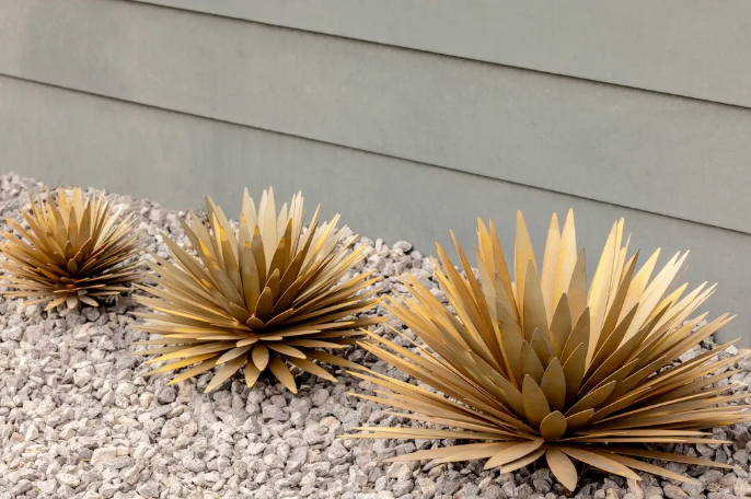 Enhancing Texas Landscapes with Desert Steel: Where Art Meets Nature