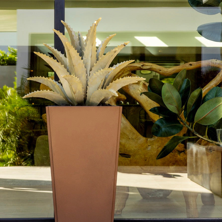 saw tooth succulent Metal Sawtooth Agave Plant (Small) | Faux Agave