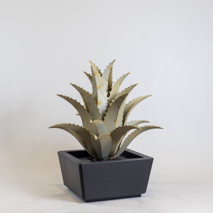 Planter (Sawtooth)